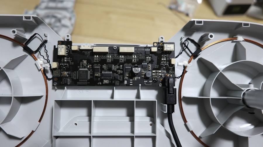 AMS Lite disassembled for mainboard and cable replacement
