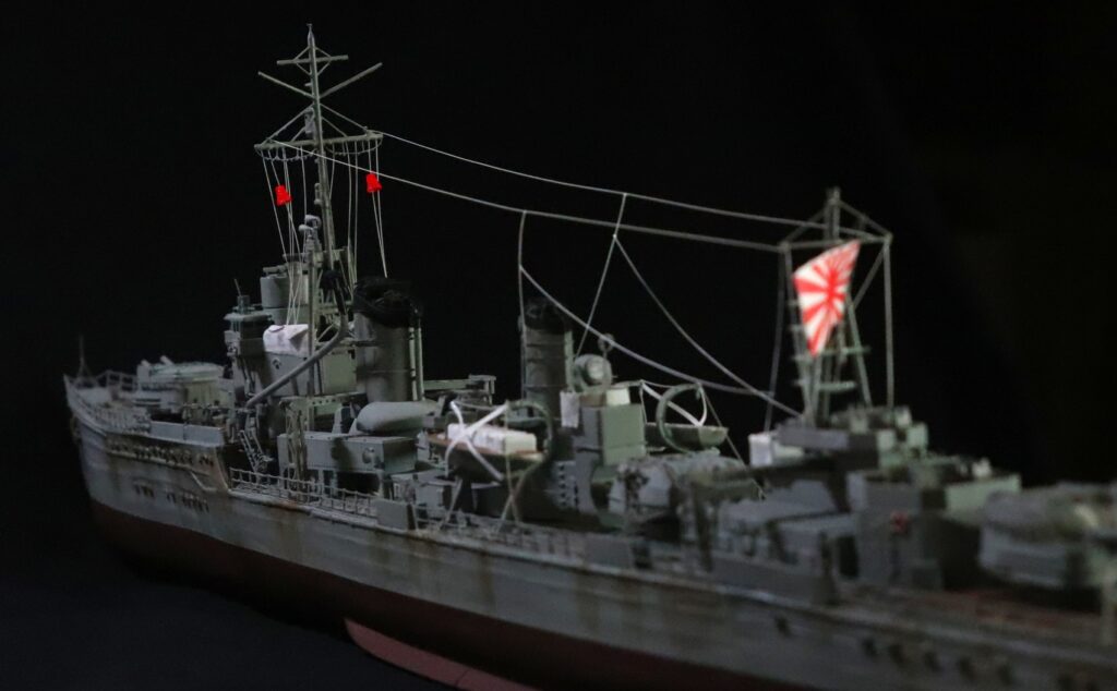 1/150 scale RC destroyer Yukikaze model, showcasing a 3D-printed build and detailing work.