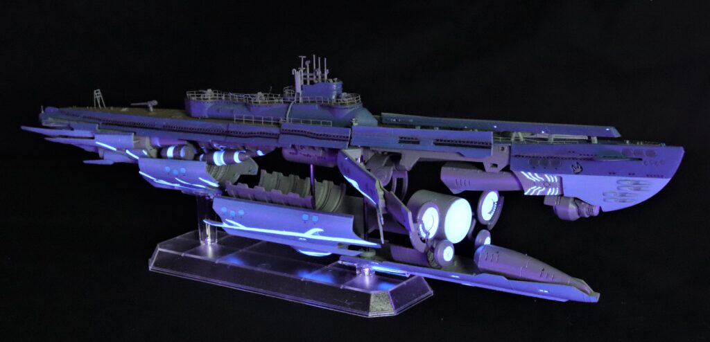 Mental Model–style lighting brings out the hull silhouette of the Fog battleship.