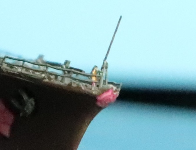 Close-up of the bow featuring a tiny 1/700 Mental Model Ashigara figure.