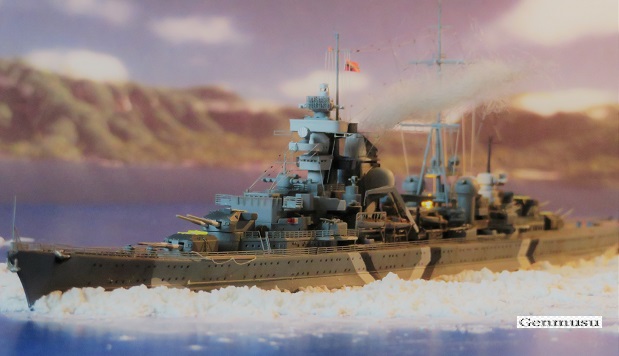 1/700 German Heavy Cruiser Prinz Eugen model – port-side midship view with ocean diorama base.
