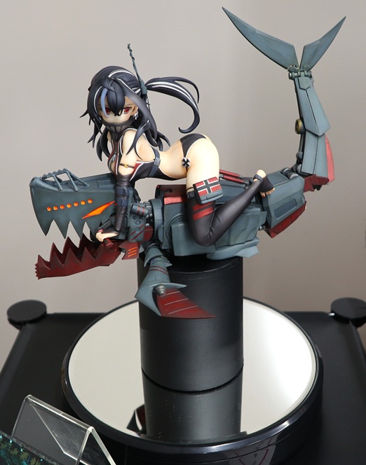 Azur Lane U-47 character model by Tadasuke with submarine-inspired rigging displayed at Okahobi 2026