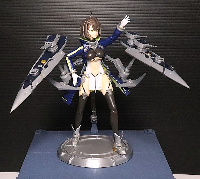 Azur Lane Baltimore character model with ship rigging displayed at Okahobi 2026