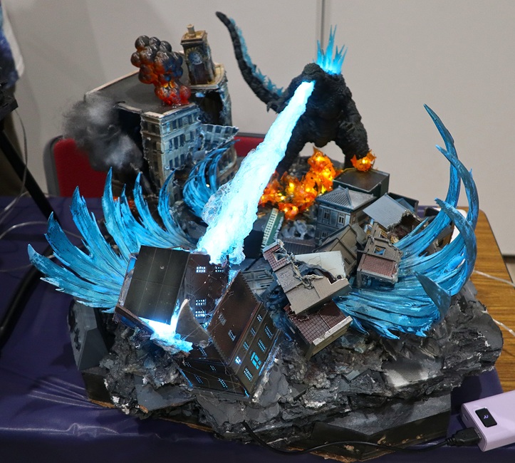 Godzilla 1.0 diorama with city destruction and water effects displayed at Okahobi 2026