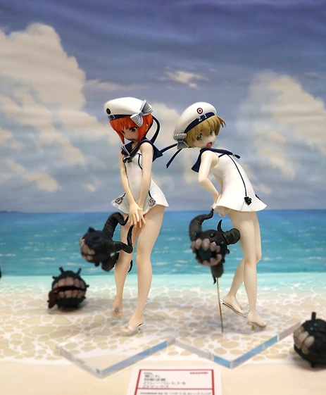 Kantai Collection beach scene featuring two ship girl figures displayed at Okahobi 2026